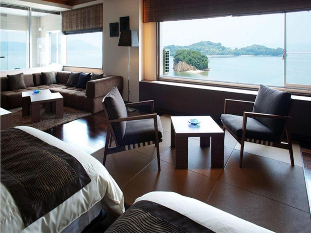 Shodoshima International Hotel Tonoso Kültér fotó