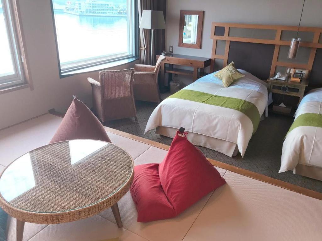 Shodoshima International Hotel Tonoso Kültér fotó