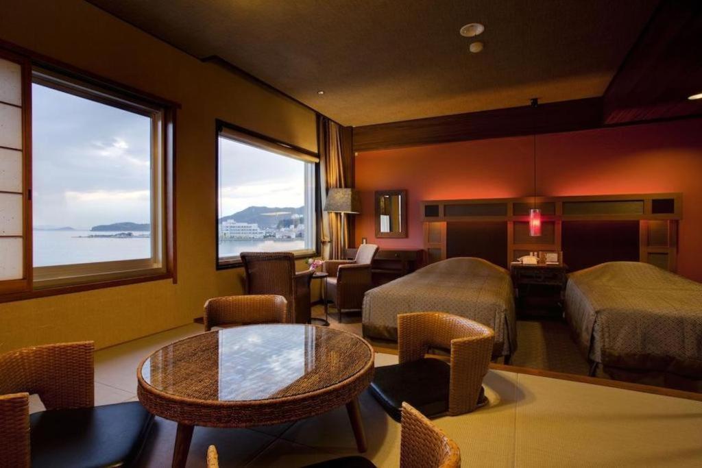 Shodoshima International Hotel Tonoso Kültér fotó
